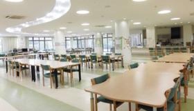 明るく開放的な室内が自慢です！（写真はデイケアセンター）