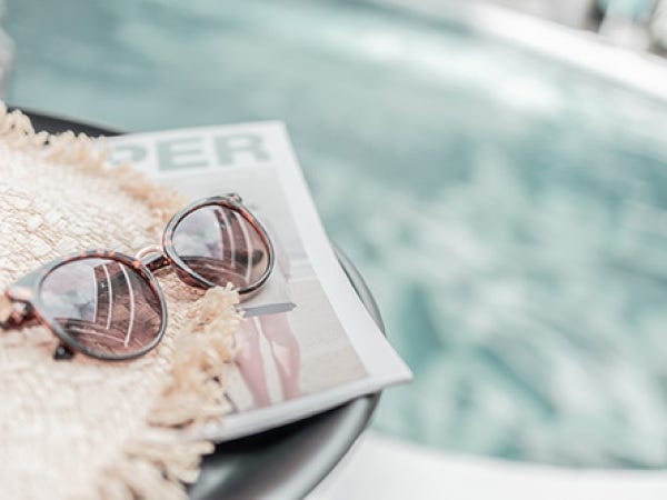 アイウェア専門店の店長候補・ルネッテリア幕張店での販売接客（主夫の方大歓迎・アパレル雑貨販売経験者優遇）