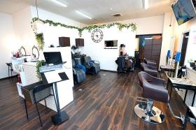 土日祝日の希望休の数と職能で時給が決まる平等＆明確な賃金体系