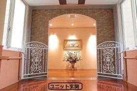 ユニット型居室への玄関