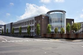 弊社設計：松本秀峰中等教育学校