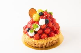 比田いちごのタルト、地元の素材を大切にしています。