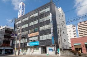 ユニカレさが プレ校 外観 ３階