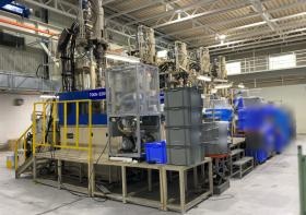 第一工場 竪型成形機１