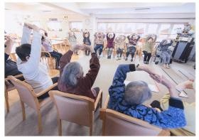 体操・ゲーム・ものづくり、プログラムは多彩（奏デイサービス）