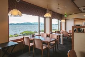 味皆美ふじな亭（レストラン内装）