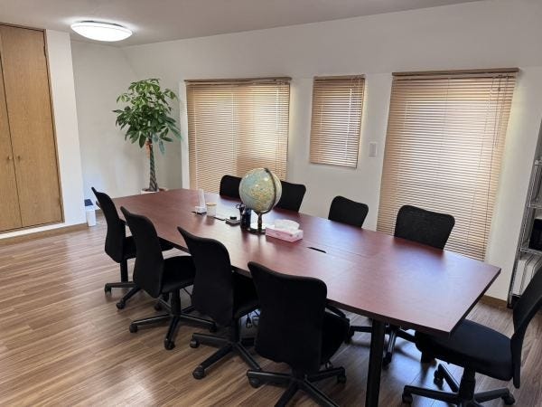 常務アシスタント