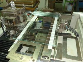 事業所の情報＿００３ ガラス折り機