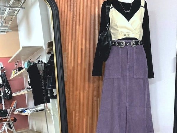 アパレル部門のスタッフ・アパレルブランドの商品販売・ECサイト運営スタッフ・契約社員（正社員登用実績あり・資格不問）