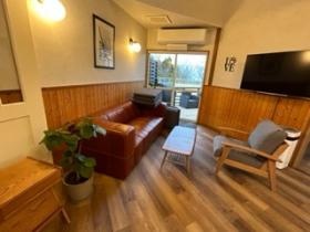 ロビーラウンジ