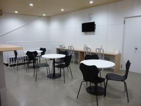 ２０２０年リノベーションした、従業員さん休憩室です。