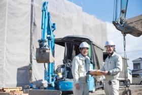 現場で働く社員の様子