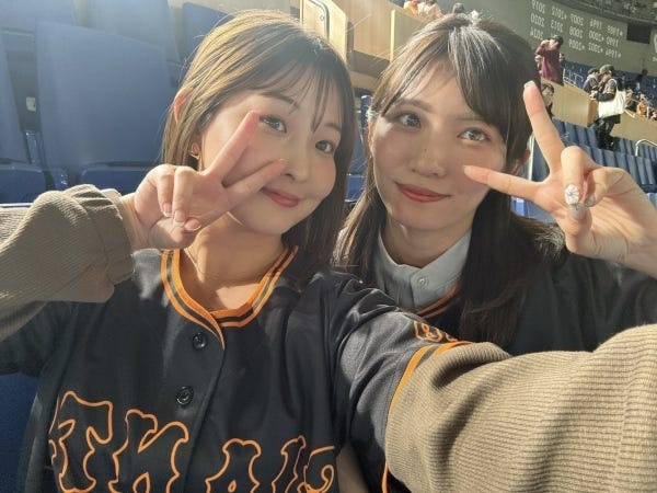 集中できる環境づくりが整っているので定時の19時に退社するメンバーも多いです。