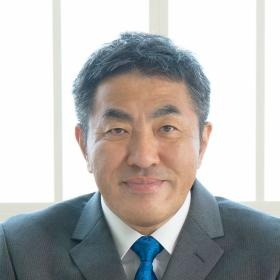 代表者の神崎です