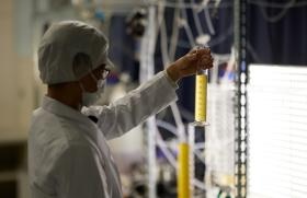 ラボ作業の様子