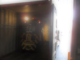 市原倉庫でのデバンニングの様子