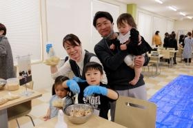 会社イベント家族会の風景