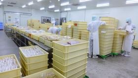 製造工場内の仕分作業