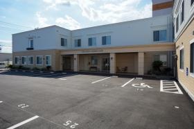 サービス付き高齢者向け住宅のパイオニアとして全国に展開。