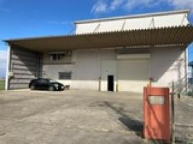 多賀町倉庫外観