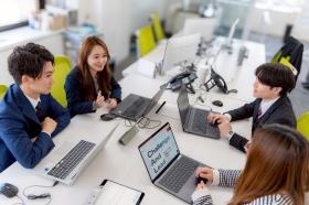 業務で困った際は、相談して解決できます！