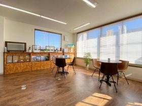 ショールーム内部