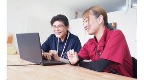 わからない事・困っている事はすぐに相談・解決できる環境です！