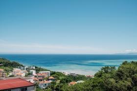 豊かな緑とブルーオーシャンに囲まれた場所