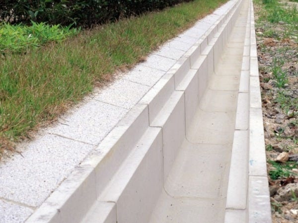 土工・重機オペレーター・土工スタッフ