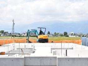 おかげさまで現在、多くの工事の依頼をいただいています。