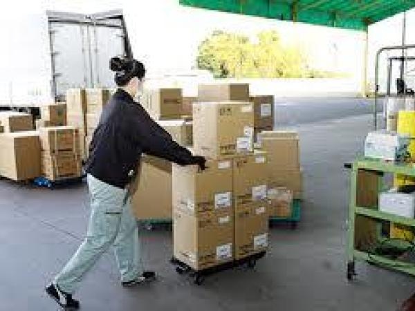 2tトラックでの配送ドライバー・正社員・医療用品の配送（AT限定不可）