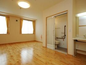 入江 有料 個室