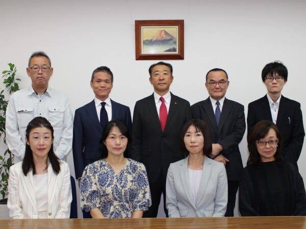 Excelの司法書士（C.普通自動車免許所持者であり）