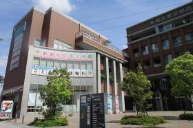 外観（駅から徒歩２分と通勤に便利な立地です）