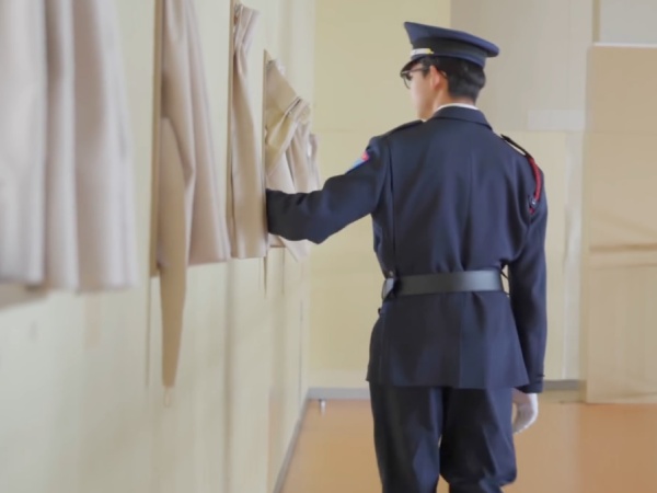 警備員・向山高等学校の警備