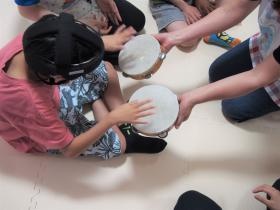 らいふアップ芳泉「音楽療法 ♪」