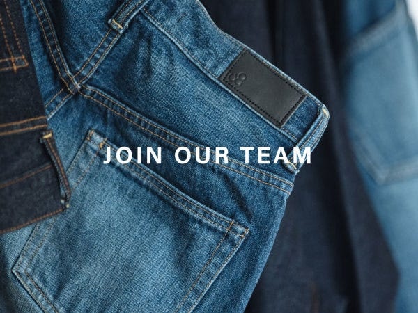 東京支社には、卸・小売・EC・デザイナーなど様々な職種のメンバーがおり、業界や市場の情報の共有がスムーズに行われています。