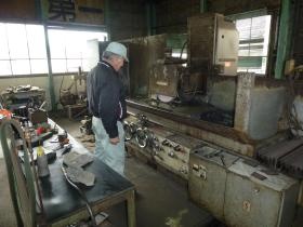 研削盤作業