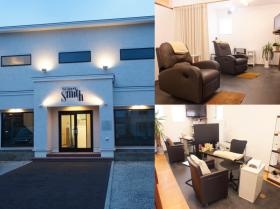 １条本通りに面した分かりやすい店舗です