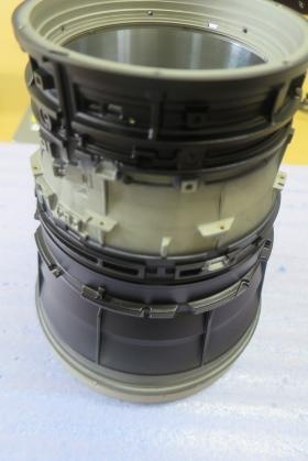 望遠レンズの本体内部部品（レンズの組み込み部分）