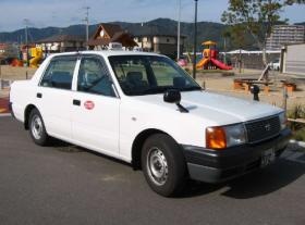 タクシードライバー募集中