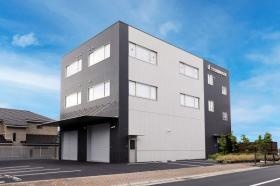 駅近で広々快適な事務所。社長こだわりのトイレ完備！