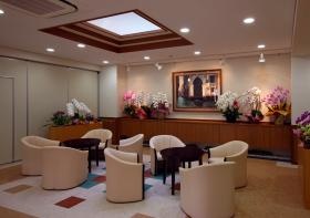 開放的な玄関ロビー