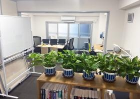 新卒・新人など、未経験者のための研修室（技術センター）