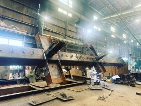 柱は最終的にこのような形になります。なかなか迫力があります。