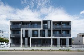 ＣＬＴデザイナーズマンション リーヴァ鴨部