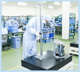 クリーンルーム作業