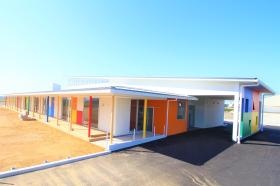 令和５年４月より新園舎に移転しました。