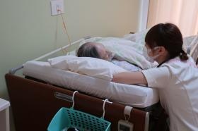 特養 看護の一コマ