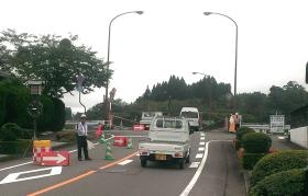 一般道交通誘導 業務中